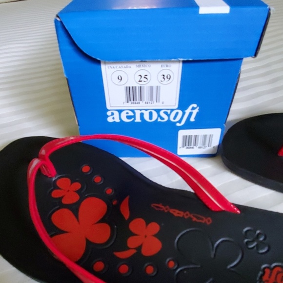 Aerosoft support flip flops - Picture 2 of 5